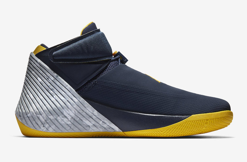 Jordan-Why-Not-Zer0.1-Michigan-AA2510-405-Side.jpg