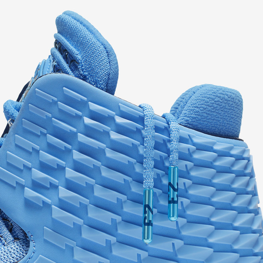 Air-Jordan-32-XXX2-UNC-North-Carolina-AA1253-406-Laces.jpg