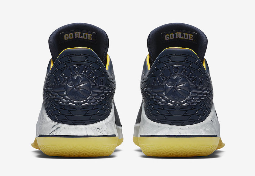 Air-Jordan-32-XXX2-Low-Michigan-Wolverines-AA1256-405-Heel.jpg