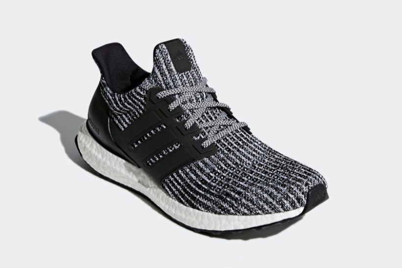 adidas-ultraboost-4-0-core-black-running-white-1.jpg