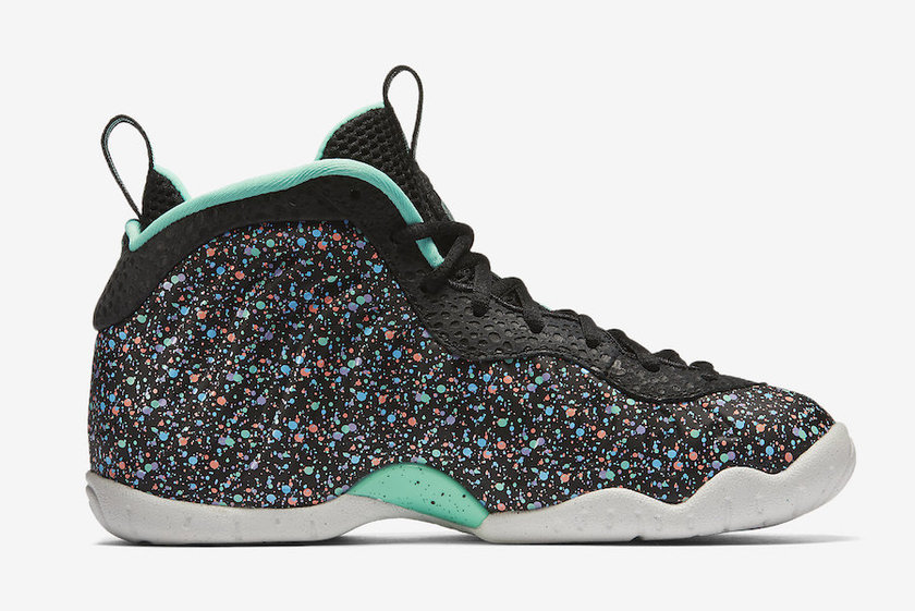 Nike-Little-Posite-One-Easter-846077-004-Side.jpg
