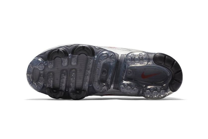 nike-air-vapormax-97-silver-bullet-official-look-2.jpg