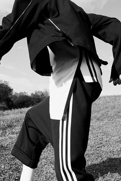 y-3-spring-summer-2018-campaign-chapter-3-18.jpg