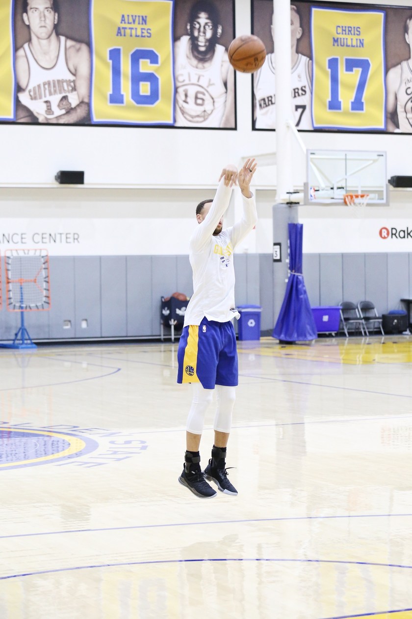 Stephen-Curry_Under-Armour-Curry-5-Pi-Day_Nick-DePaula_18.jpg