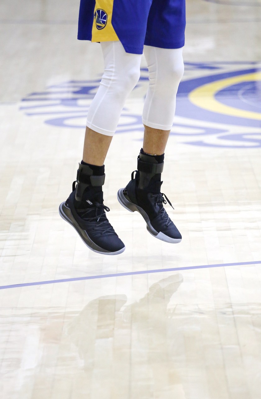 Stephen-Curry_Under-Armour-Curry-5-Pi-Day_Nick-DePaula_10.jpg
