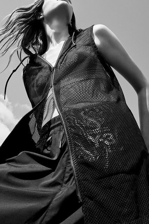 y-3-spring-summer-2018-campaign-chapter-3-15.jpg