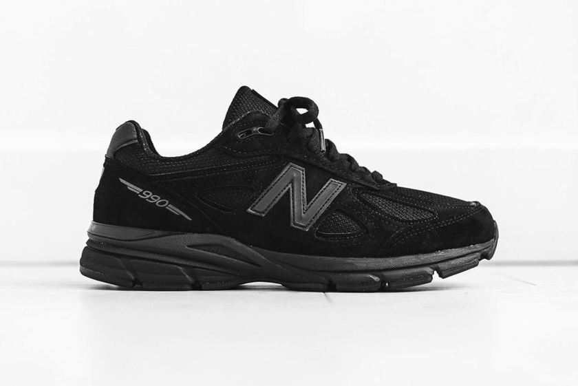 new-balance-m990bb4-triple-black-release-1.jpeg