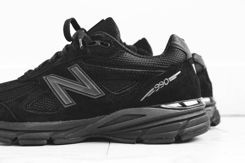 new-balance-m990bb4-triple-black-release-2.jpg