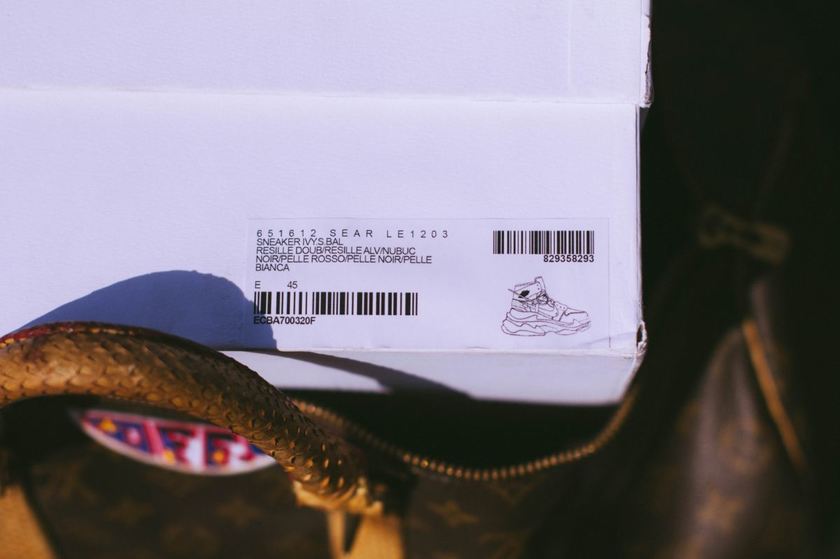 virgil-abloh-air-jordan-1-balenciaga-triple-s-sole-swap-3.jpg