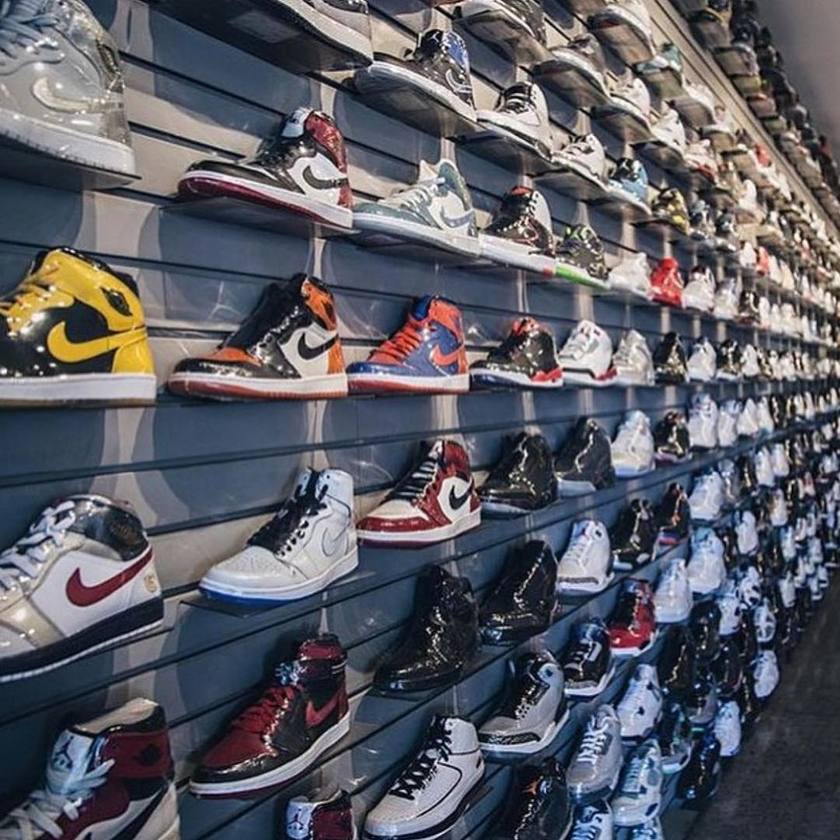 sneakerturnt_12558787_221577698182754_1681990393_n.jpg