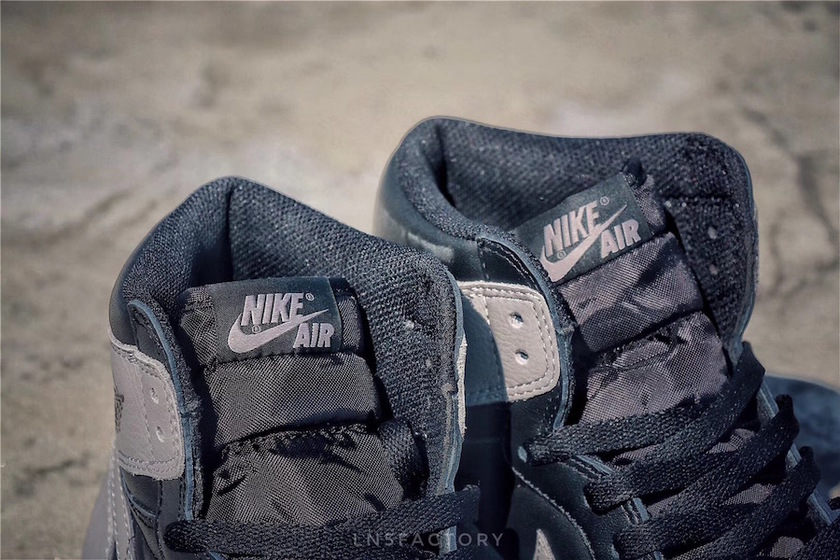 Air-Jordan-1-Shadow-Nike-Air-Tongue.jpg