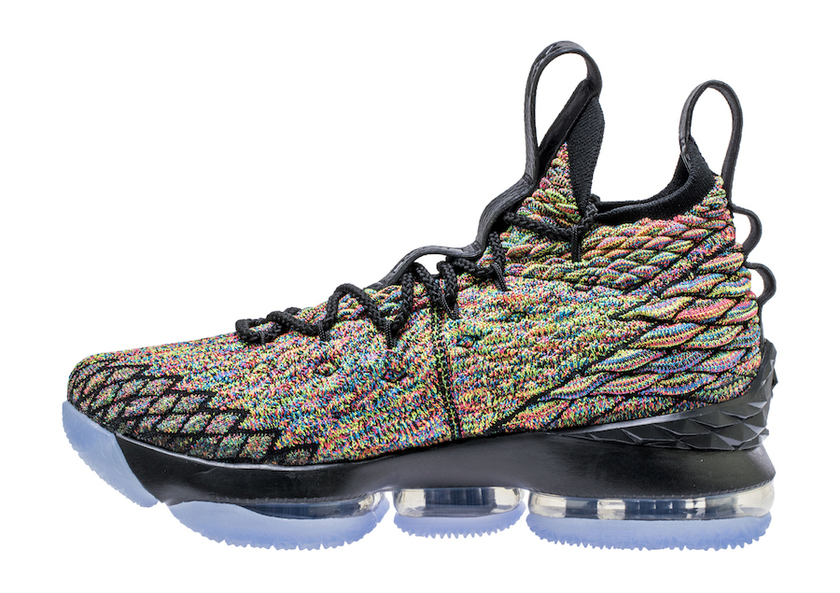 LeBron-15-Fruity-Pebbles-Black-897648-901-Side.jpg