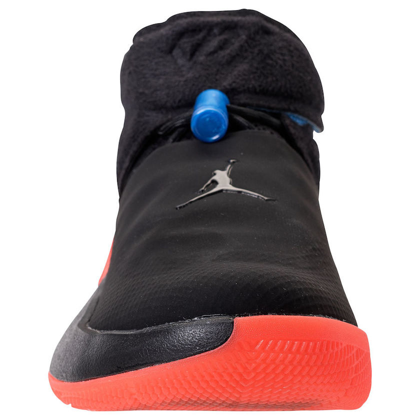 Jordan-Why-Not-Zer0.1-Triple-Double-AA2510-015-Front.jpg