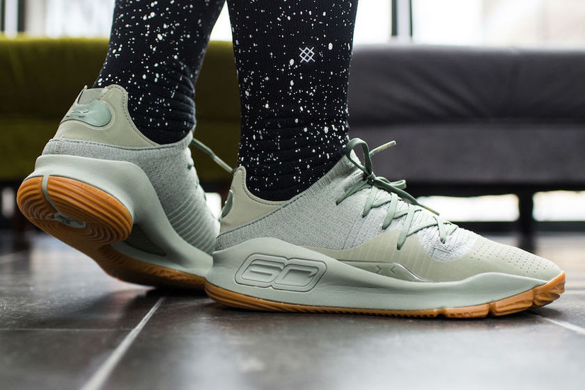 Under-Armour-Curry-4-Low-Grove-Green.jpg