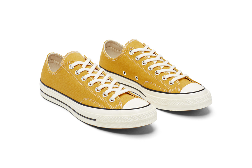 SU18_CHUCK70_CHUCK70_SUNFLOWER_162063C_PAIR.jpg