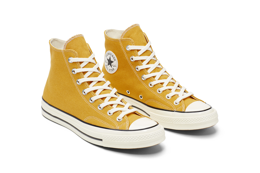 SU18_CHUCK70_CHUCK70_SUNFLOWER_162054C_PAIR.jpg