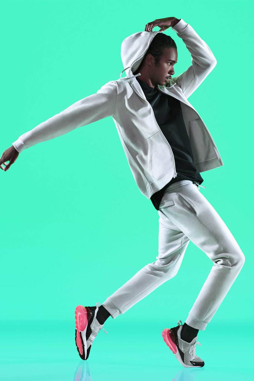 spring-2018-apparel-showcase-0_original.jpg