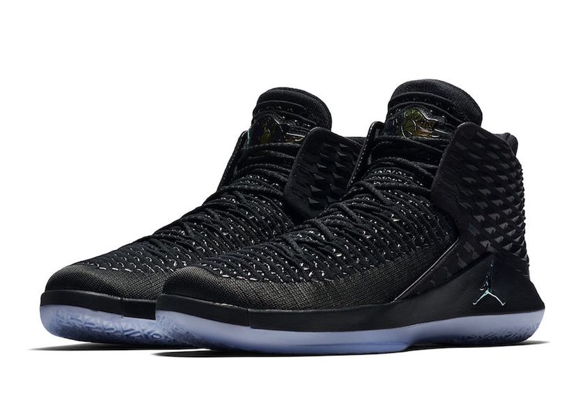 Air-Jordan-32-Black-Cat-AA1253-003-Release-Date.jpg
