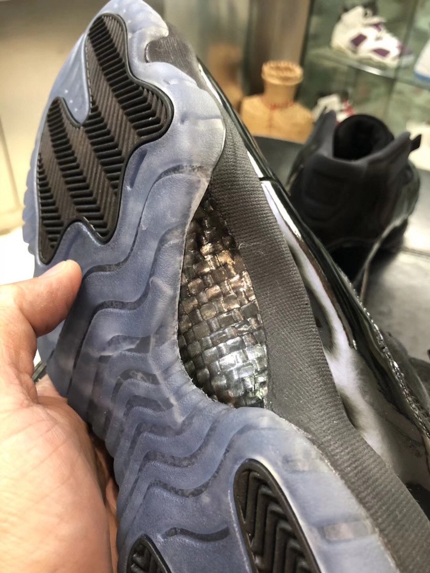 Air-Jordan-11-Prom-Night-Black-Carbon-Fiber.jpg
