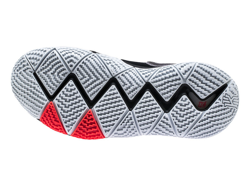 Nike-Kyrie-4-41-for-the-Ages-943806-005-Outsole.jpg