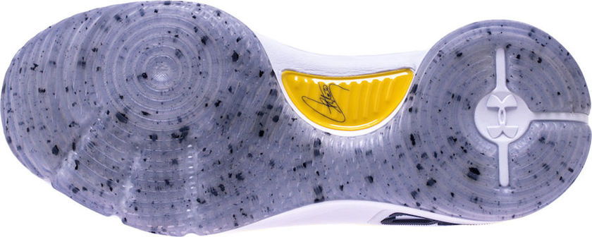Shoe-Palace-Curry-4-Yellow-Outsole.jpg