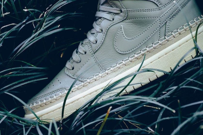 Air-Jordan-1-High-Premium-Mica-Green-Metallic-Red-Bronze-Side.jpg