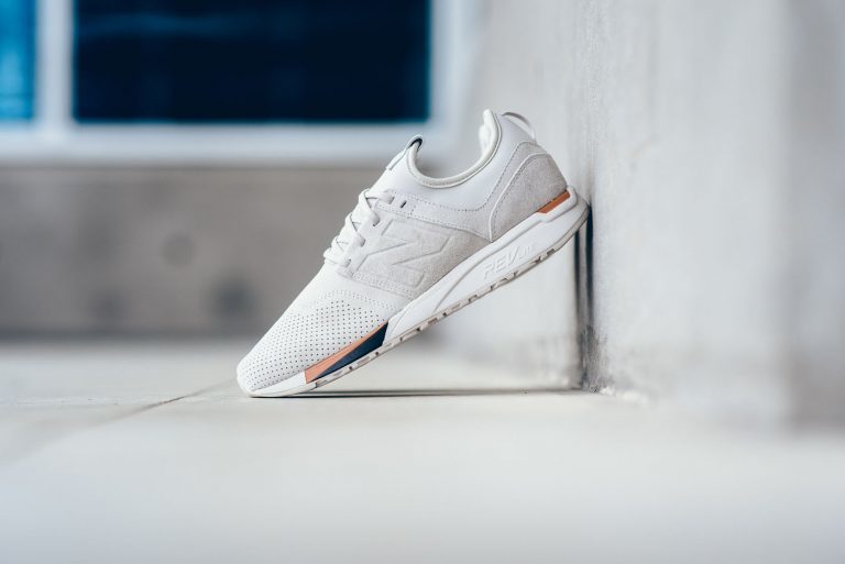 New_Balance_MRL247MS_Grey_sneaker_politics_1-768x513.jpg