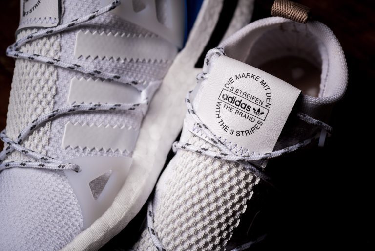 WMNS_Adidas_Arkyn_Ash_Pearl_DA9604_Sneaker_politics_6-2-768x513.jpg