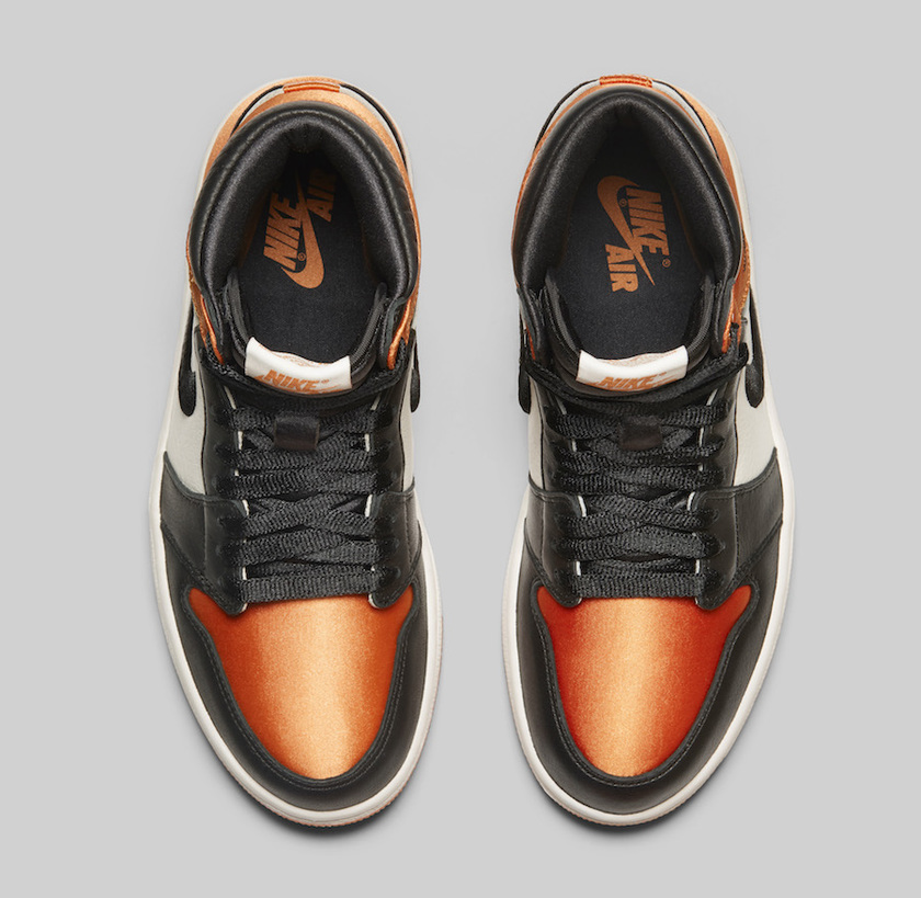 Air-Jordan-1-Satin-Shattered-Backboard-AV3725-010-Top-Insole.jpg