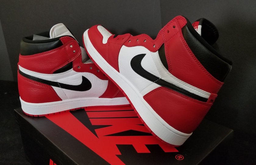 Air-Jordan-1-Chicago-Homage-to-Home.jpg