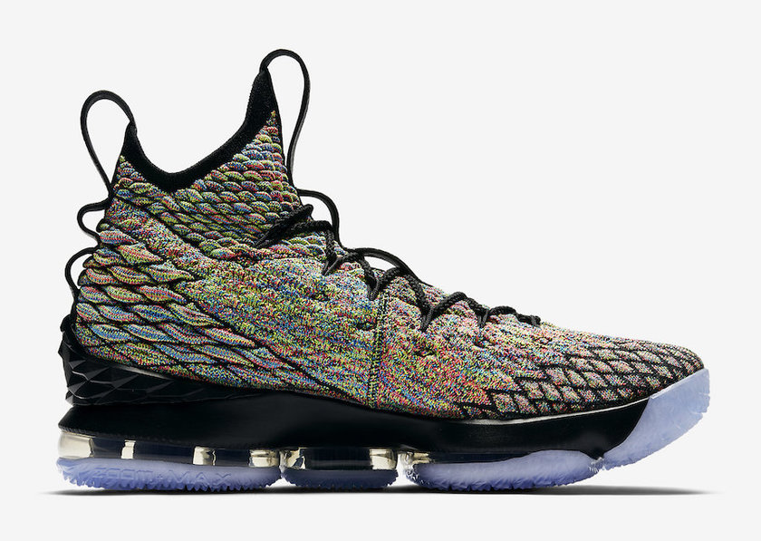 Nike-LeBron-15-Four-Horsemen-897648-901-Side.jpg