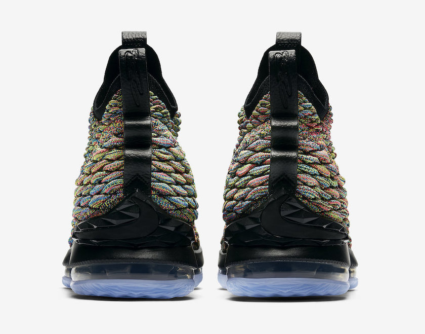 Nike-LeBron-15-Four-Horsemen-897648-901-Heel.jpg