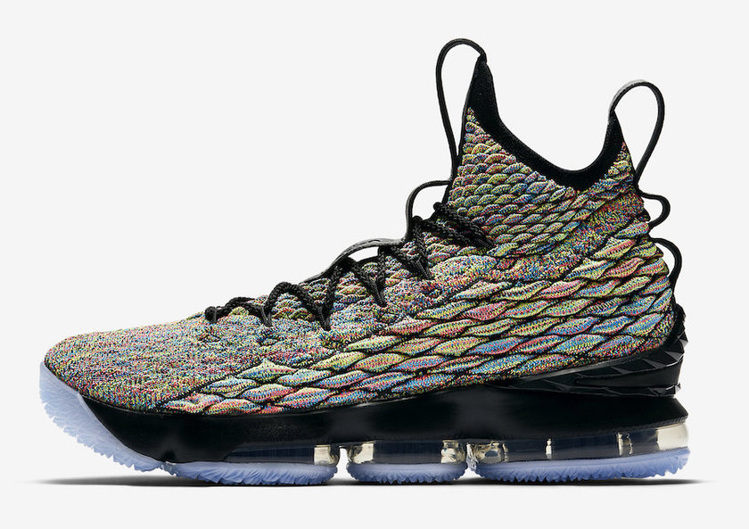 Nike-LeBron-15-Four-Horsemen-897648-901.jpg
