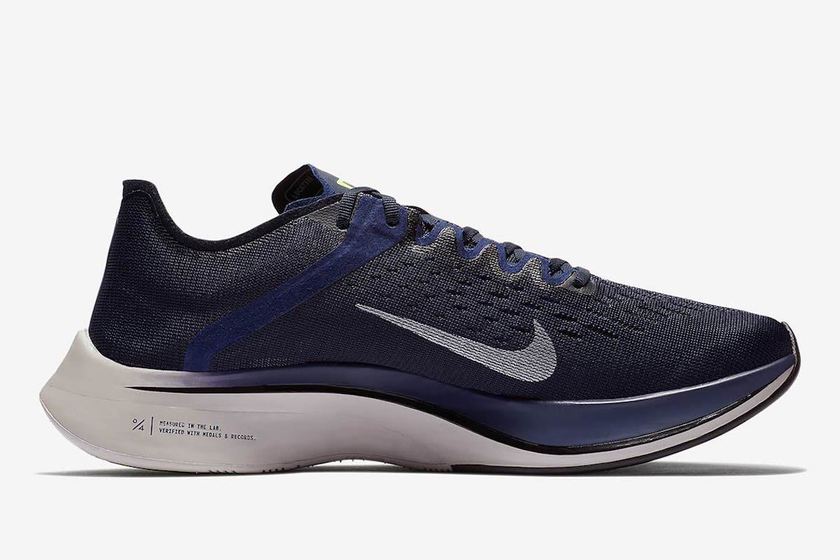 nike-zoom-vaporfly-4-obsidian-3.jpg