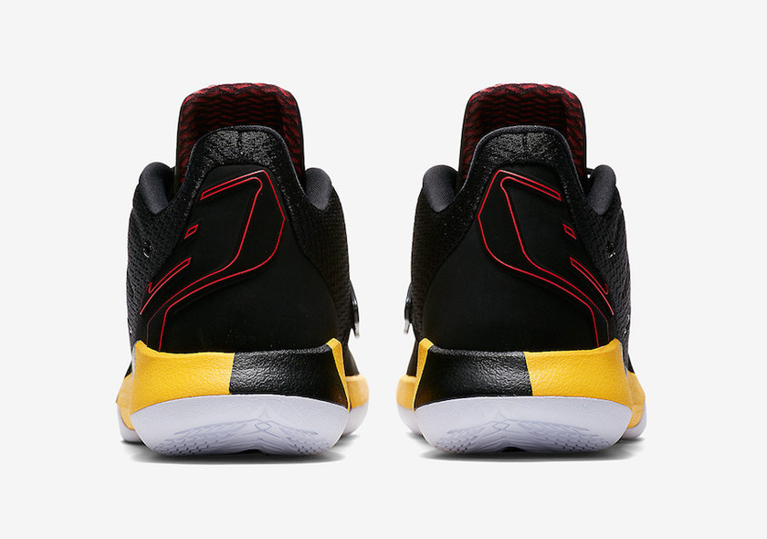 Jordan-CP3-XI-Taxi-AA1272-002-Heel.jpg