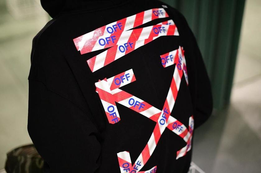 off-white-barricade-tape-hoodie-taipei-exclusive-1.jpg