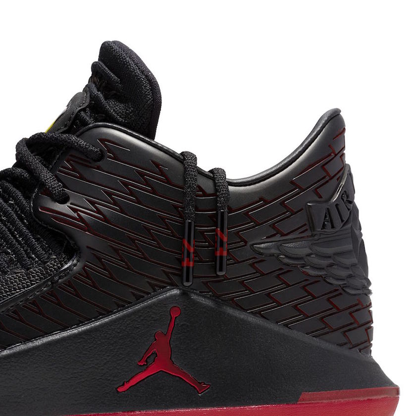 Air-Jordan-32-Low-Last-Shot-Release-Date-Lace-Tips.jpg