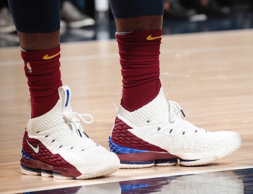 Nike-LeBron-15-First-Game-AZG.jpg