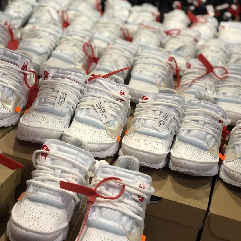 virgil-abloh-nike-air-presto-black-and-white-2018-on-hand-1-003.jpg
