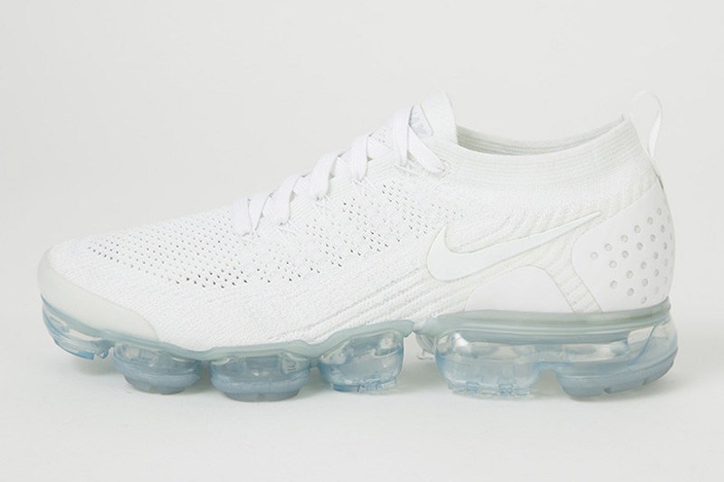 nike-air-vapormax-2-0-triple-white-first-look-1.jpg
