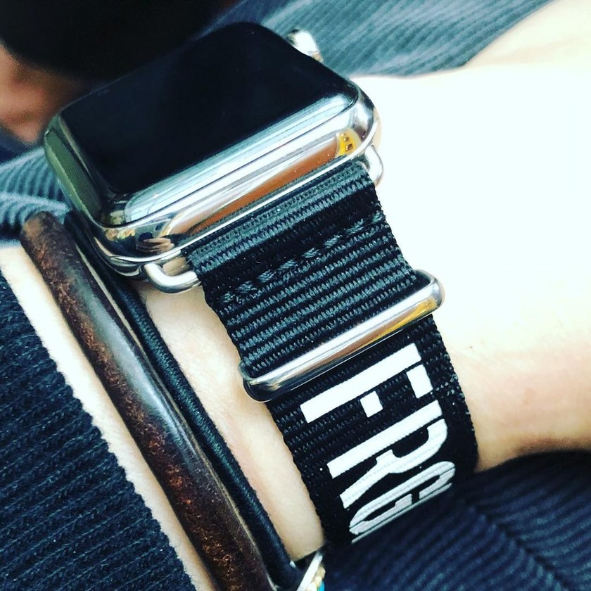 fujiwara-hiroshi-apple-watch-new-strap-2.jpg