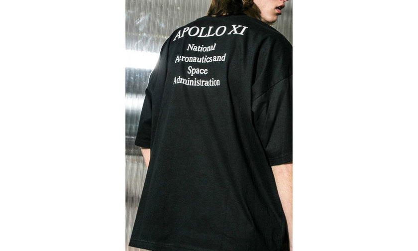 nasa-monkey-time-oversized-t-shirt-collaboration-4.jpg