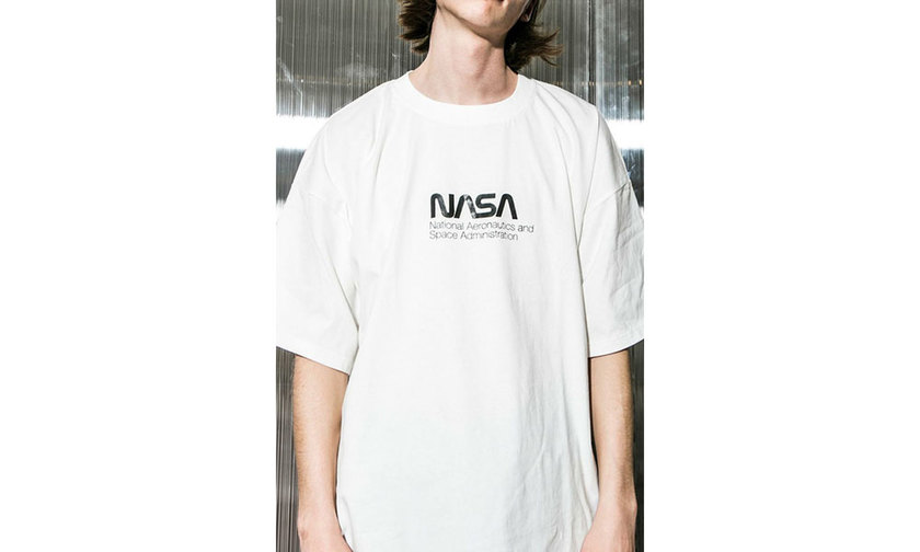 nasa-monkey-time-oversized-t-shirt-collaboration-1.jpg