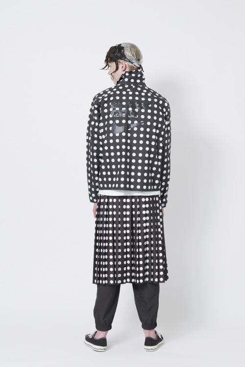 nike-black-comme-des-garcons-spring-summer-2018-capsule-collection-3.jpg