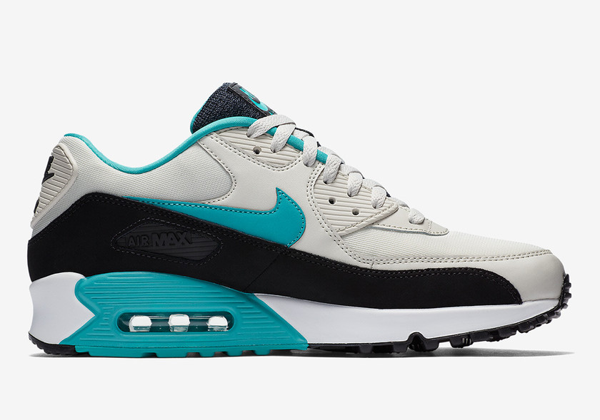 nike-air-max-90-essential-aj1285-001-14.jpg