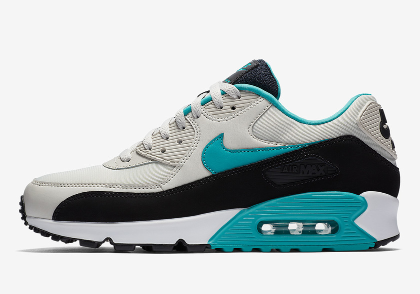 nike-air-max-90-essential-aj1285-001-1.jpg