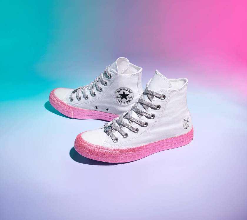 CTAS_CLASSIC_HI_GLITTER_162239C.jpg