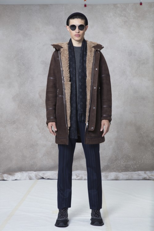 louis-vuitton-pre-fall-2018-collection-010.jpg