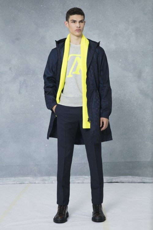 louis-vuitton-pre-fall-2018-collection-006.jpg
