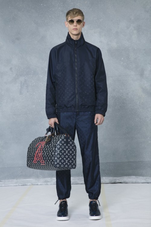 louis-vuitton-pre-fall-2018-collection-005.jpg